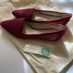 Mia Esie Laser Cut Flats / Size 6.5